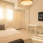 Stunning Modern 2br Next To Feria *