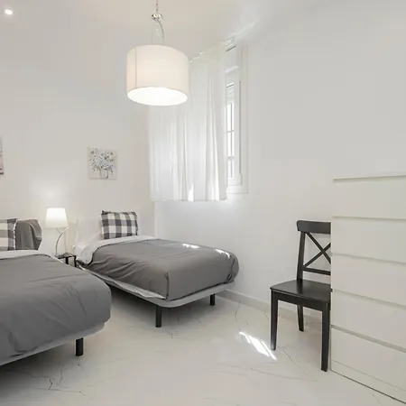 Apartamento New! Stunning Modern 2br Next To Feria
